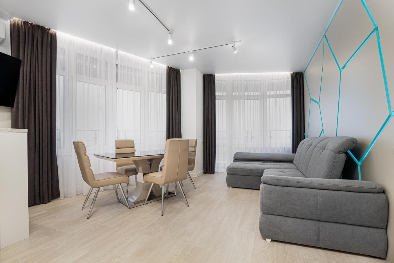 Pearl 45 Panoramic Sea View Apartment Odesa Exterior photo