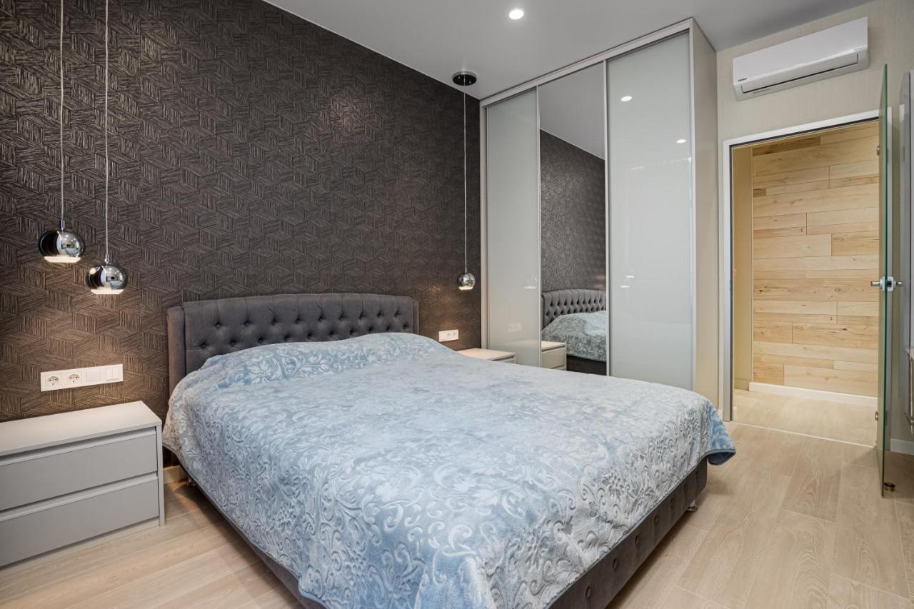Pearl 45 Panoramic Sea View Apartment Odesa Exterior photo